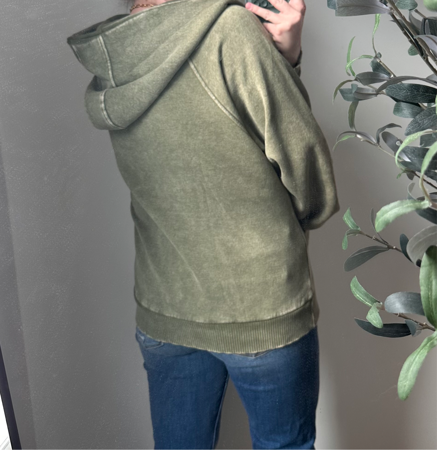 Cam Oversized Zip Up Hoodie