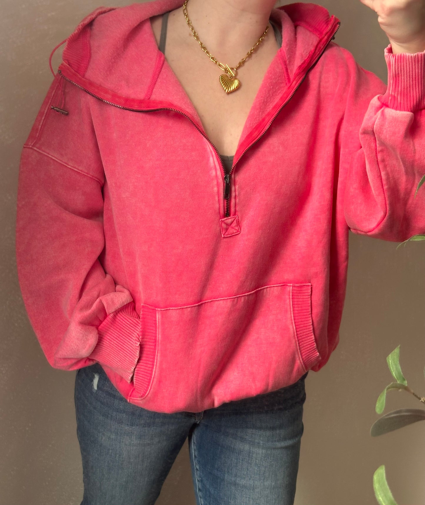 Bryn Acid Wash Pullover