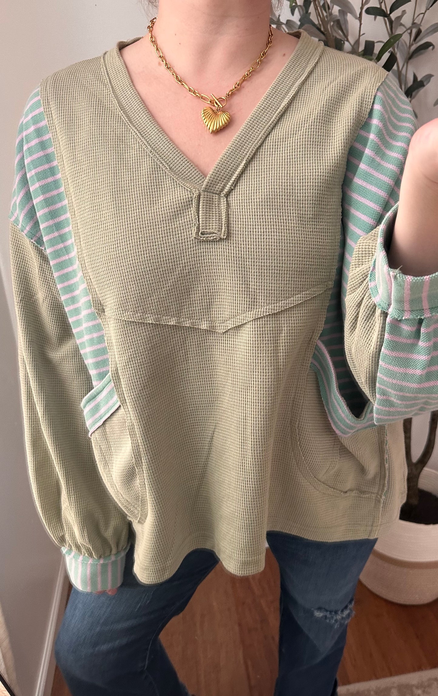 Dolly Pocket Pullover (green)