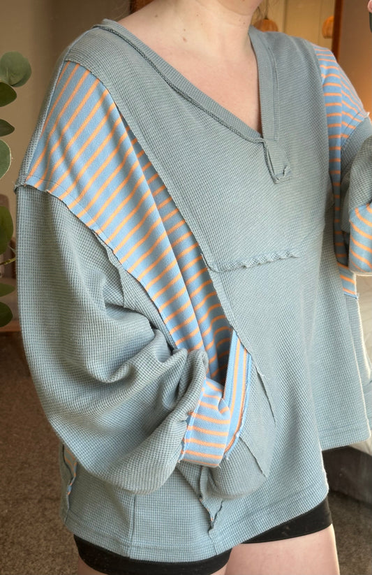 Dolly Pocket Pullover (blue)