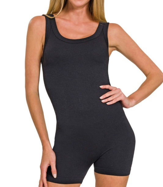Everyday Ribbed Romper (blackest)