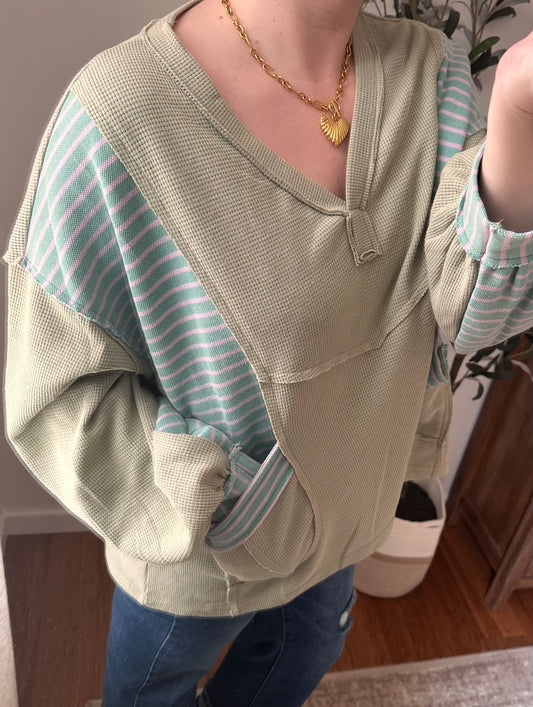 Dolly Pocket Pullover (green)